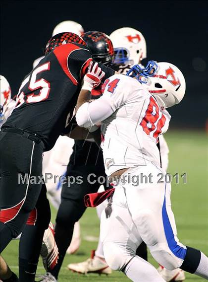 Thumbnail 3 in Lovejoy vs. Henderson (3A Division 1 Region 2 Quarterfinals) photogallery.
