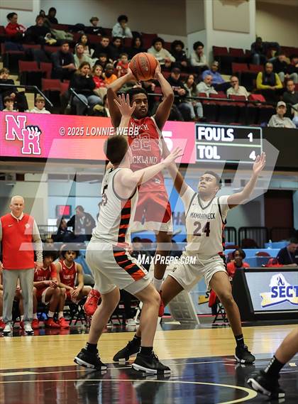 Thumbnail 3 in Mamaroneck vs. North Rockland (NYSPHSAA Sectional 1 Class AAA Semifinal) photogallery.