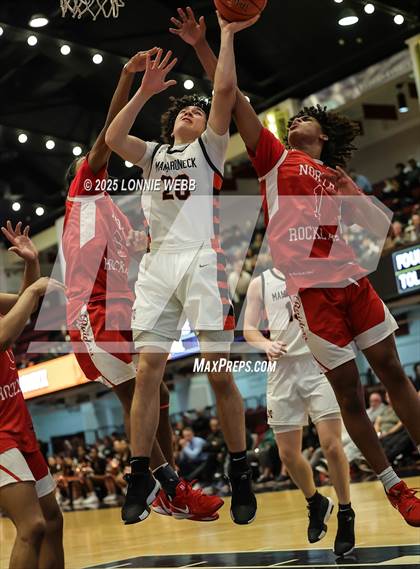 Thumbnail 2 in Mamaroneck vs. North Rockland (NYSPHSAA Sectional 1 Class AAA Semifinal) photogallery.