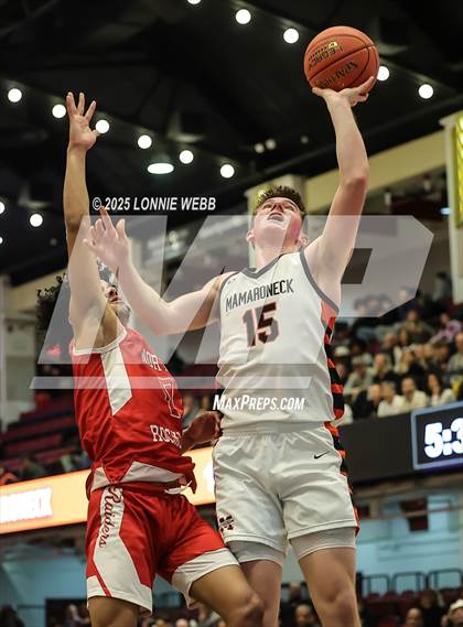 Thumbnail 2 in Mamaroneck vs. North Rockland (NYSPHSAA Sectional 1 Class AAA Semifinal) photogallery.