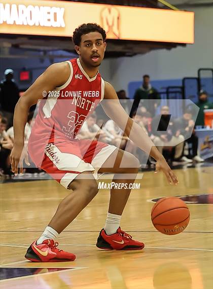 Thumbnail 1 in Mamaroneck vs. North Rockland (NYSPHSAA Sectional 1 Class AAA Semifinal) photogallery.