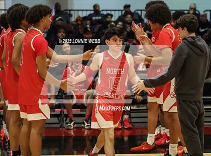 Thumbnail 3 in Mamaroneck vs. North Rockland (NYSPHSAA Sectional 1 Class AAA Semifinal) photogallery.