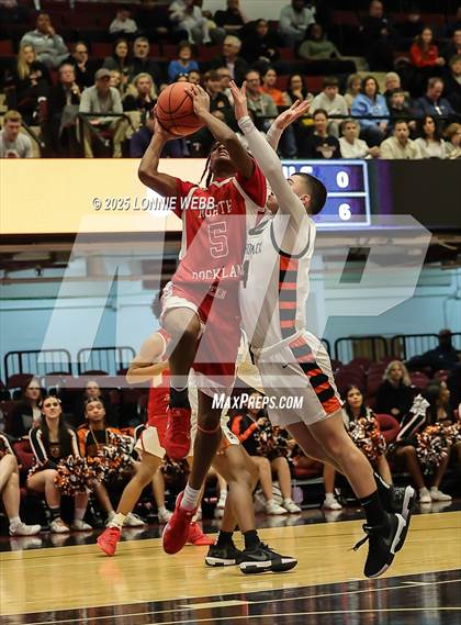 Thumbnail 2 in Mamaroneck vs. North Rockland (NYSPHSAA Sectional 1 Class AAA Semifinal) photogallery.
