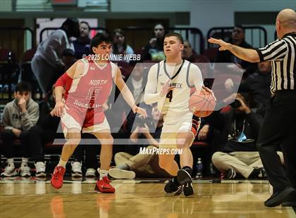 Thumbnail 3 in Mamaroneck vs. North Rockland (NYSPHSAA Sectional 1 Class AAA Semifinal) photogallery.