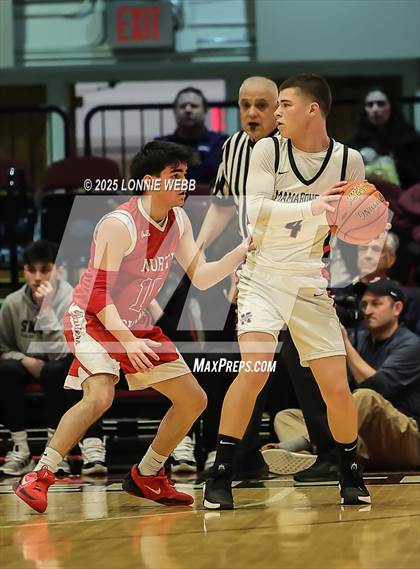 Thumbnail 2 in Mamaroneck vs. North Rockland (NYSPHSAA Sectional 1 Class AAA Semifinal) photogallery.