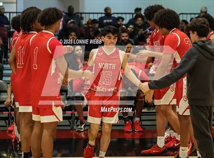 Thumbnail 1 in Mamaroneck vs. North Rockland (NYSPHSAA Sectional 1 Class AAA Semifinal) photogallery.