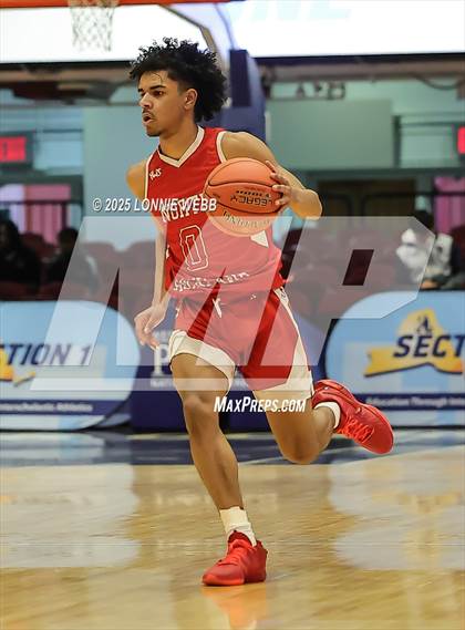 Thumbnail 2 in Mamaroneck vs. North Rockland (NYSPHSAA Sectional 1 Class AAA Semifinal) photogallery.