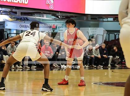 Thumbnail 2 in Mamaroneck vs. North Rockland (NYSPHSAA Sectional 1 Class AAA Semifinal) photogallery.