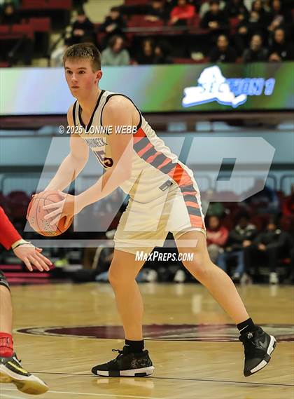 Thumbnail 2 in Mamaroneck vs. North Rockland (NYSPHSAA Sectional 1 Class AAA Semifinal) photogallery.