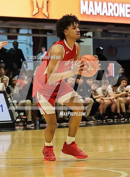 Thumbnail 3 in Mamaroneck vs. North Rockland (NYSPHSAA Sectional 1 Class AAA Semifinal) photogallery.
