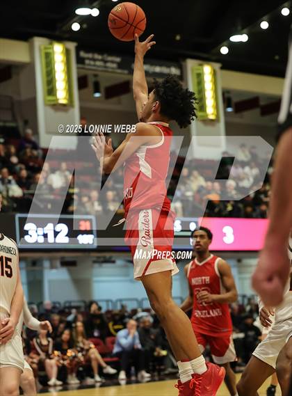 Thumbnail 1 in Mamaroneck vs. North Rockland (NYSPHSAA Sectional 1 Class AAA Semifinal) photogallery.