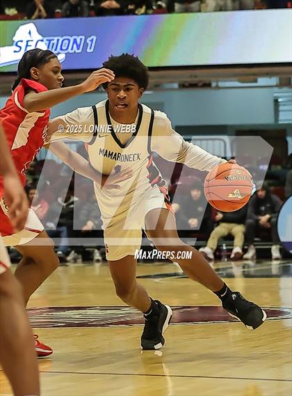 Thumbnail 3 in Mamaroneck vs. North Rockland (NYSPHSAA Sectional 1 Class AAA Semifinal) photogallery.
