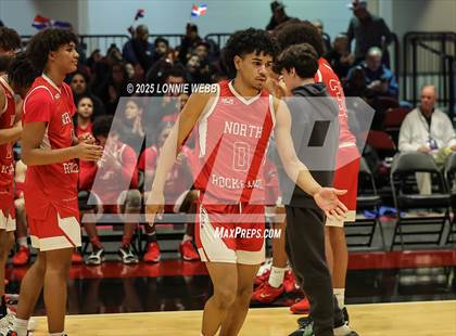 Thumbnail 3 in Mamaroneck vs. North Rockland (NYSPHSAA Sectional 1 Class AAA Semifinal) photogallery.