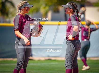 Thumbnail 3 in Hamilton vs. Liolani photogallery.
