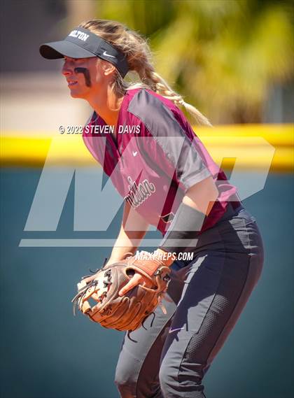 Thumbnail 3 in Hamilton vs. Liolani photogallery.
