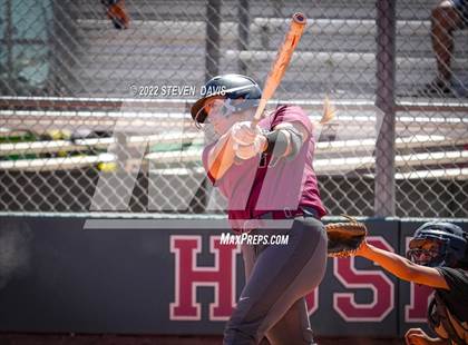 Thumbnail 1 in Hamilton vs. Liolani photogallery.