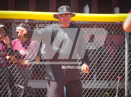 Thumbnail 2 in Hamilton vs. Liolani photogallery.