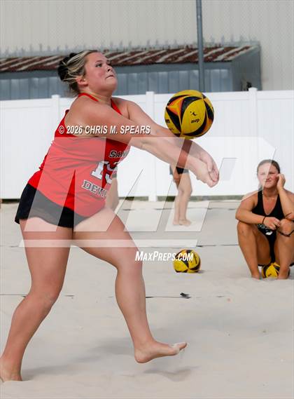 Thumbnail 2 in Williston vs. Trinity Catholic photogallery.