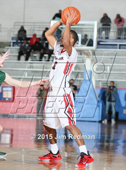 Thumbnail 2 in MacArthur vs. Norman North (Thanksgiving Hoopfest) photogallery.