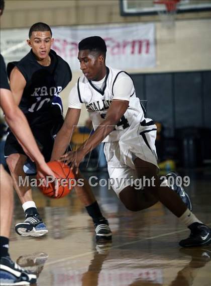 Thumbnail 2 in Dr. Krop vs. Providence(City of Palms Classic) photogallery.