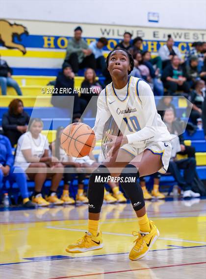 Thumbnail 1 in Dorsey @ Crenshaw photogallery.