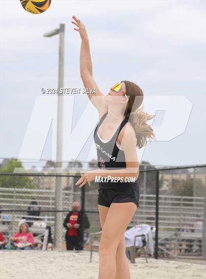 Thumbnail 2 in Point Loma vs. Scripps Ranch (CIF SDS Division 1 Final) photogallery.