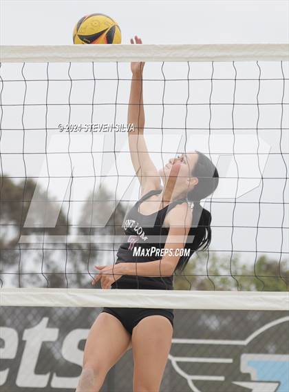 Thumbnail 2 in Point Loma vs. Scripps Ranch (CIF SDS Division 1 Final) photogallery.