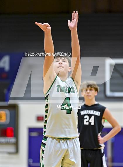 Thumbnail 3 in Wapahani vs Yorktown (City Tournament) photogallery.