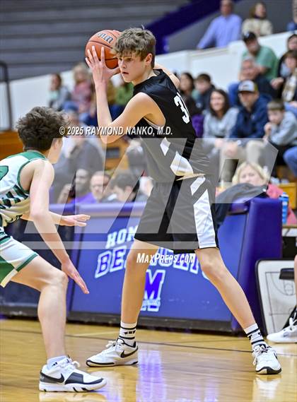 Thumbnail 3 in Wapahani vs Yorktown (City Tournament) photogallery.
