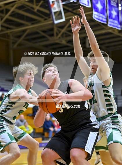 Thumbnail 1 in Wapahani vs Yorktown (City Tournament) photogallery.