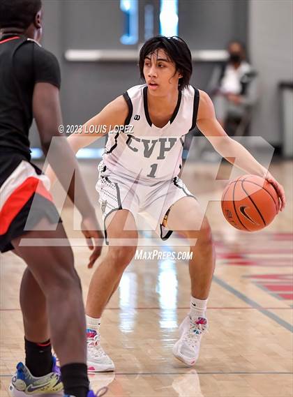 Thumbnail 3 in Capistrano Valley vs. Oak Hills (Nike Extravaganza) photogallery.