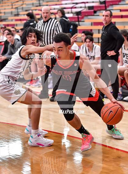 Thumbnail 3 in Capistrano Valley vs. Oak Hills (Nike Extravaganza) photogallery.