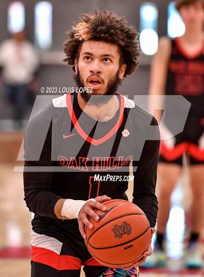 Thumbnail 3 in Capistrano Valley vs. Oak Hills (Nike Extravaganza) photogallery.