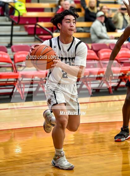 Thumbnail 2 in Capistrano Valley vs. Oak Hills (Nike Extravaganza) photogallery.