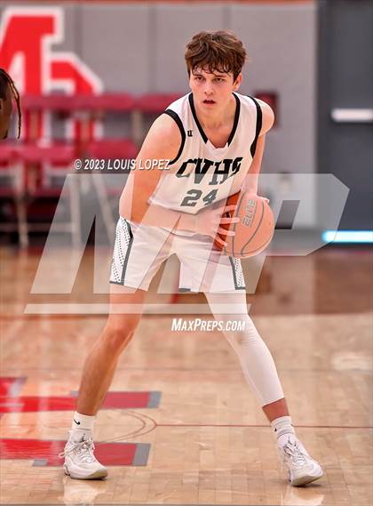 Thumbnail 3 in Capistrano Valley vs. Oak Hills (Nike Extravaganza) photogallery.