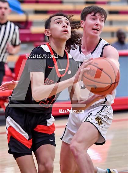 Thumbnail 2 in Capistrano Valley vs. Oak Hills (Nike Extravaganza) photogallery.