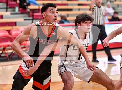 Thumbnail 1 in Capistrano Valley vs. Oak Hills (Nike Extravaganza) photogallery.