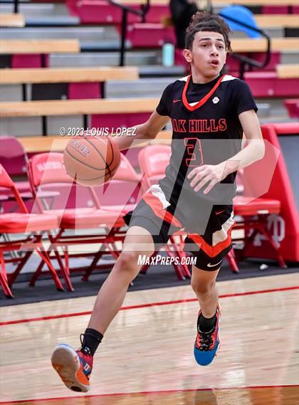 Thumbnail 2 in Capistrano Valley vs. Oak Hills (Nike Extravaganza) photogallery.
