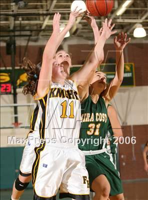 Thumbnail 1 in Mira Costa vs. Foothill (Larry Doyle OC Championship) photogallery.