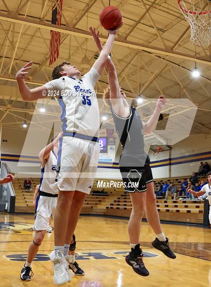 Thumbnail 1 in Spencer County vs South Oldham (Campbellsville) photogallery.
