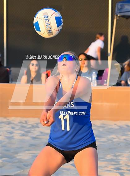 Thumbnail 3 in Salpointe Catholic vs. Valley Christian (AIA Division II Final)  photogallery.
