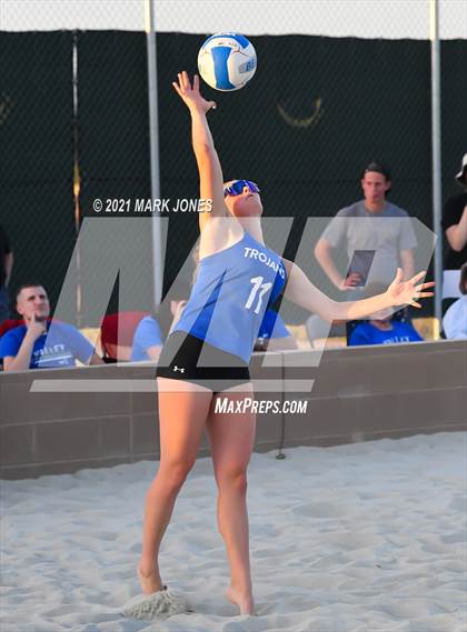 Thumbnail 2 in Salpointe Catholic vs. Valley Christian (AIA Division II Final)  photogallery.