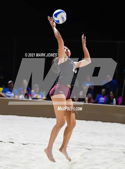 Thumbnail 2 in Salpointe Catholic vs. Valley Christian (AIA Division II Final)  photogallery.