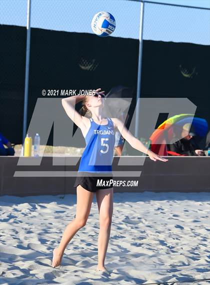 Thumbnail 2 in Salpointe Catholic vs. Valley Christian (AIA Division II Final)  photogallery.