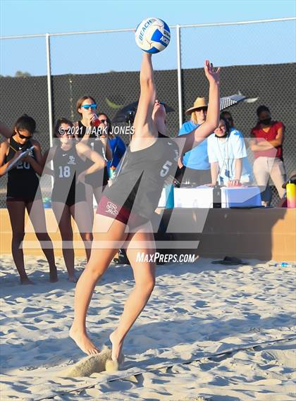 Thumbnail 1 in Salpointe Catholic vs. Valley Christian (AIA Division II Final)  photogallery.