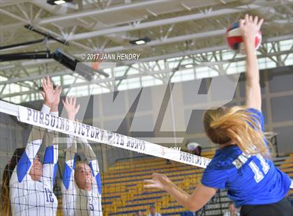 Thumbnail 1 in Presentation vs. Rancho Bernardo (CIF State D4 Final) photogallery.