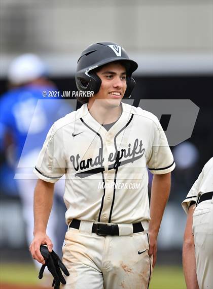 Thumbnail 2 in New Braunfels vs. Vandegrift (Hill Country Classic) photogallery.
