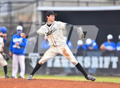 Thumbnail 3 in New Braunfels vs. Vandegrift (Hill Country Classic) photogallery.