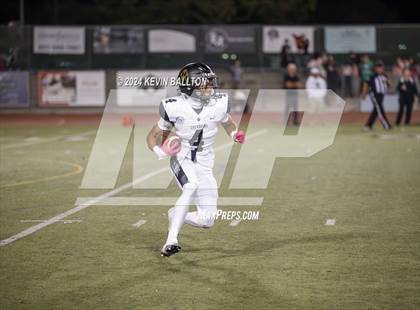 Thumbnail 2 in Calabasas @ Thousand Oaks photogallery.