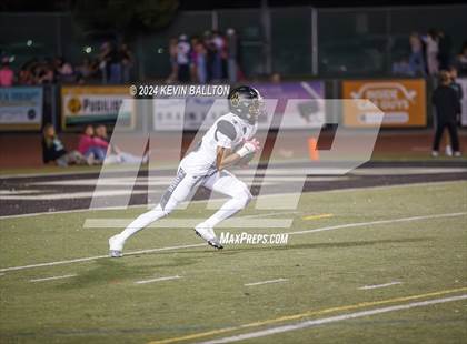 Thumbnail 3 in Calabasas @ Thousand Oaks photogallery.